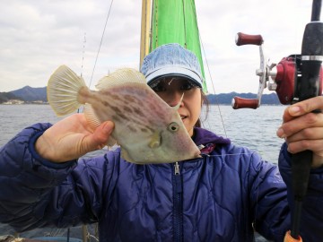 28cmのカワハギを釣り上げ超ゴキゲン！！！