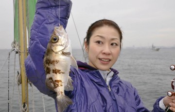 帰り道・・・本牧南沖でチョットメバルを