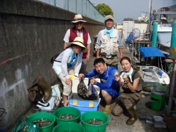 たくさんのアサリにハマグリ・・・大満足！！！