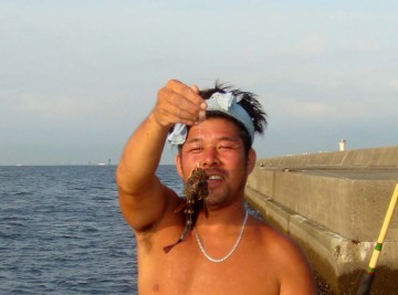 暑さでつい海に飛び込んで？・・・今日は一杯釣ったマコちゃん