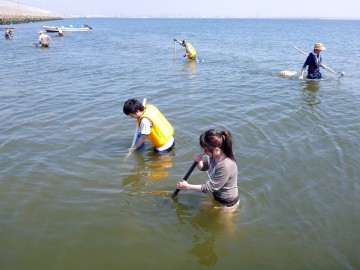 もう夏・・・水着で取ってます・・・寒くないかな？