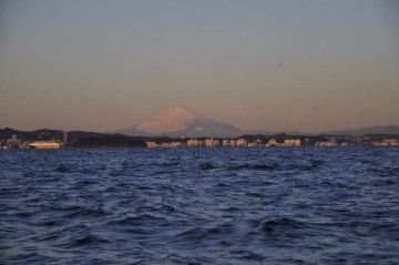 朝焼けの富士山・・・こんな日は風が強まりそう