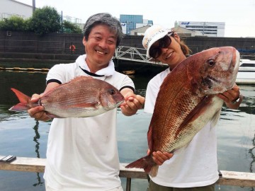 釣れた時の顔は笑顔が素敵・・・！