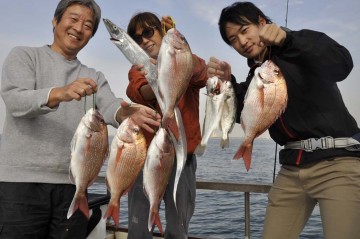 釣れると顔がほころびます！