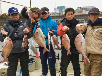 波と風と寒さに耐えマキマキお疲れ様でした・・・！