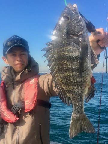 タイラバで初めてクロダイが・・・1.38kg