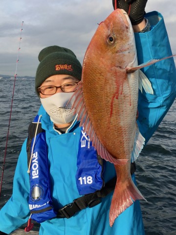 きました・・・長谷川さんおめでとう・・・2.89kg