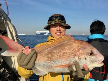 杉山さん・・・2匹目はサイズアップ・・・2.18kg