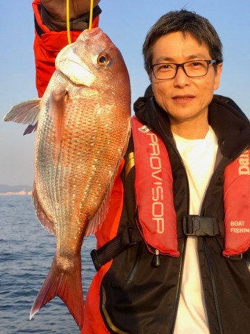 950gの綺麗なピンクが朝一で・・・上久保さん