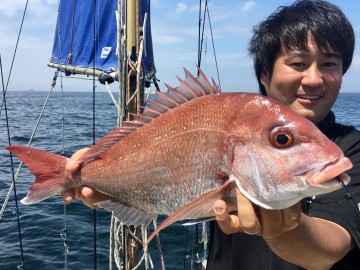 最後の締めは押本さん・・・1.23kgの綺麗なピンクでした