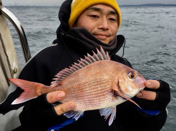 520g・・・食い渋り・・・やっと釣れた・・・まなぶ君