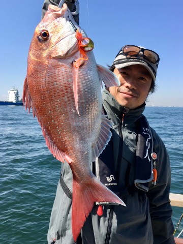 つり人の編集長　八木さんはタイラバ初マダイ・・・1.65kg・・・おめでとう！