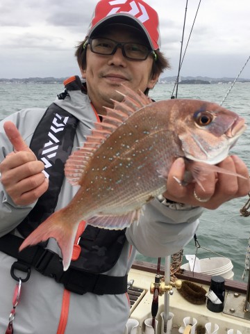 最初のヒットはキレイなピンク・・・河口さん