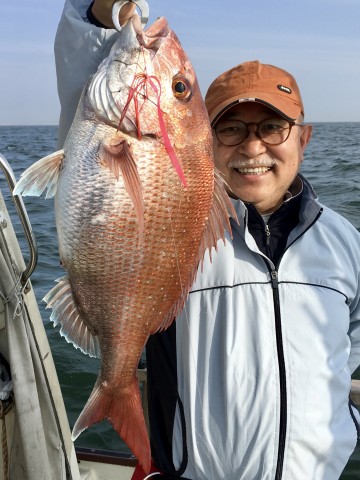 初タイラバで2.41kg・・・中村さん・・・おめでとう・・・！