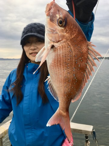 最初はめぐちゃんに・・・綺麗なピンクが・・610g・・・！