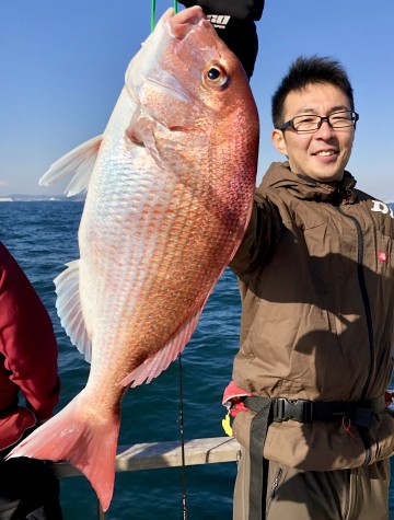 秦さん・・・初タイラバで2.36kg・・・おめでとう！！！