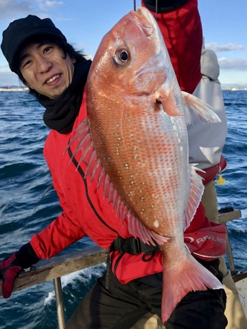 富永さんに・・1.63kg・・・見事なピンク色・・・！