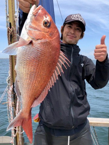 河島さん・・・ヤッタァ〜〜〜2.53kg・・・・！