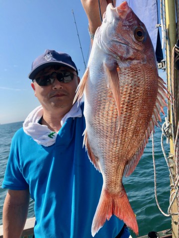 星川さん・・・塩焼きサイズの次は1.18kg・・・綺麗なピンクです