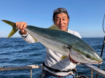 ブリがきました・・・佐川さんやったね・・・7.53kg・・・！