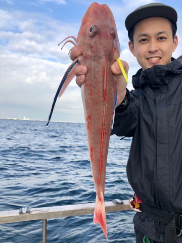 初めての船釣りの村井さん・・・最初にナイスホーボーゲット・・・！