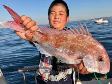 琉太くん・・・前回よりサイズアップの1.56kg・・・やったね・・・！