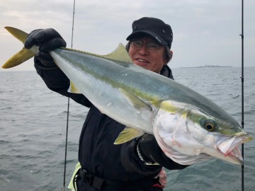 上がったのは3.2kgのワラサ・・・いいね！