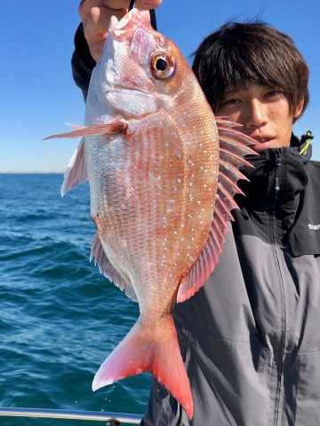 カズヤ君・・・綺麗なピンクをヒット・・・！