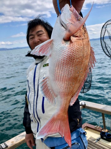 木村さんに綺麗なピンクが・・・！　長い一日・・・！